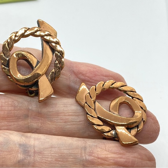 Vintage Copper Mod Clip On Earrings - Picture 4 of 8